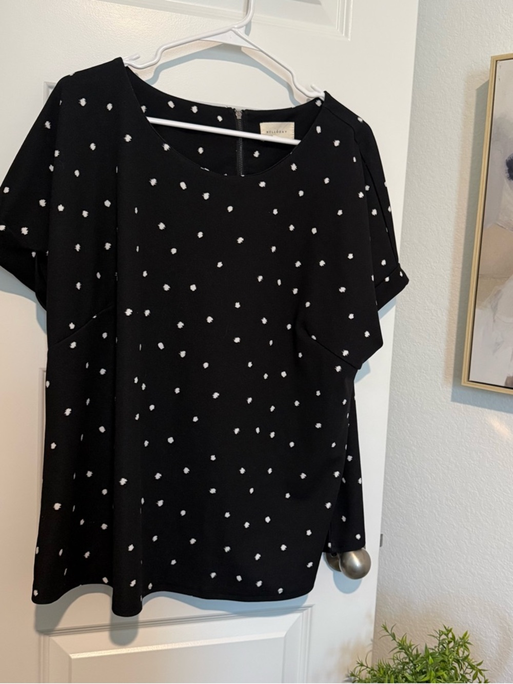 MELLODAY Black Blouse with White Dot Print Size 1X